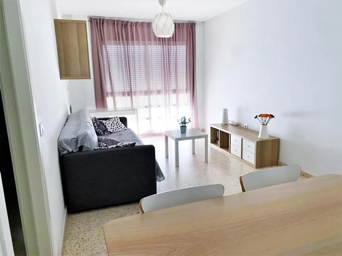 Beautiful Apartment In San Fernando Near Lake Spain